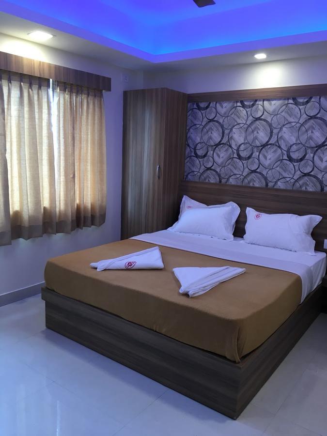 Hotel Grand Suites บังกาลอร์ ภายนอก รูปภาพ