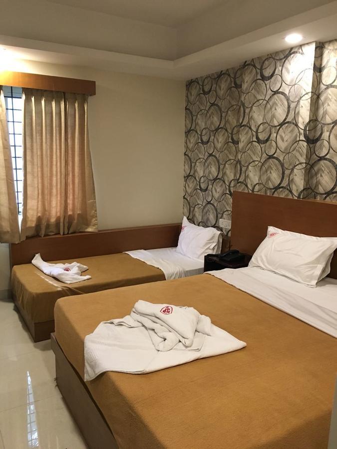 Hotel Grand Suites บังกาลอร์ ภายนอก รูปภาพ