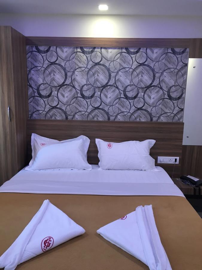 Hotel Grand Suites บังกาลอร์ ภายนอก รูปภาพ